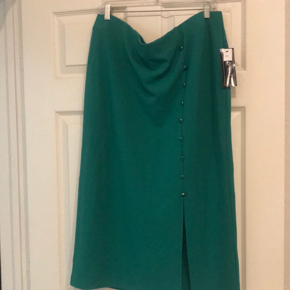 Green Skirt Size 2X